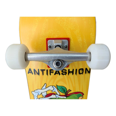Patineta Antifashion Bite Apple Completa 014