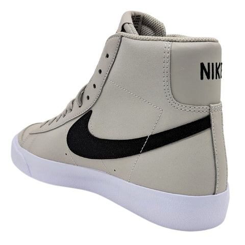 Tenis Nike Blazer Mid ´77 HF Beige FZ2223 001 Para Mujer