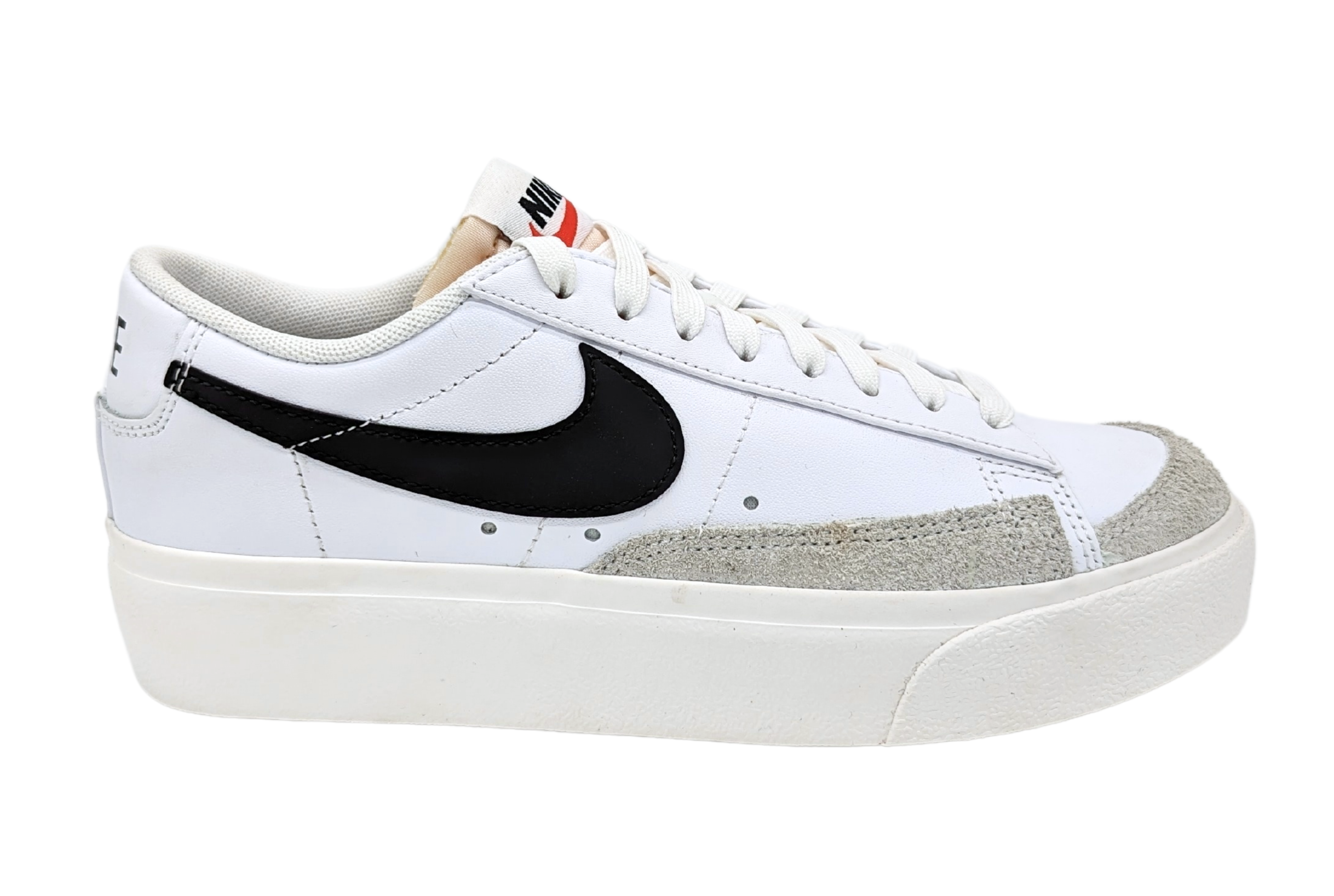 Tenis Nike W Blazer Low Platform Blancos DJ0292 101 Para Mujer