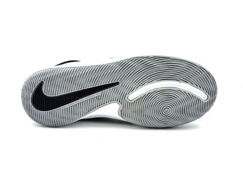 Tenis Nike Team Hustle D 9 AQ4224001 Negro/Gris Juvenil