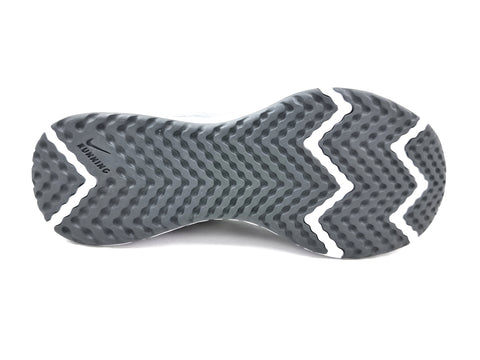 Tenis Nike Revolution 5 Para Hombre Gris/Blanco BQ3204005