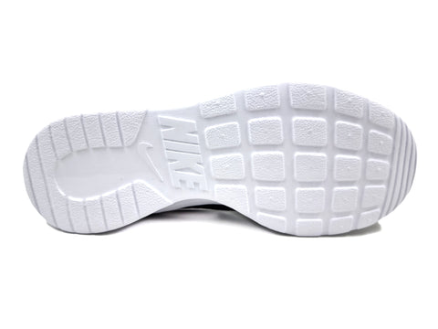Tenis Nike Tanjun Para Mujer Negro/Blanco DJ6257004