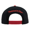 Gorra Mitchell & Ness Bulls Side Core 2.0 Negra-rojo 2023 34