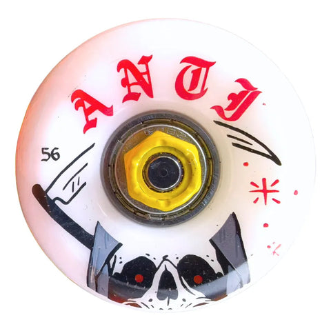 Patineta Antifashion Burning Skull  Negro-rojo Profesional
