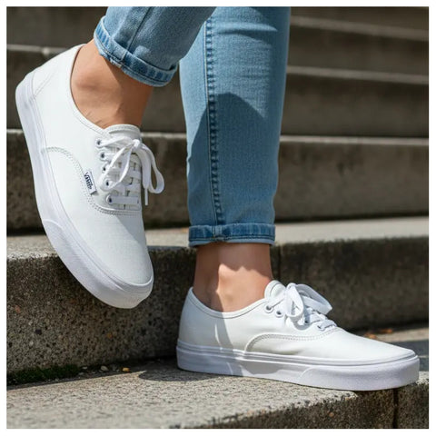Tenis Vans Authentic Clásicos Unisex Color Blanco Cordones