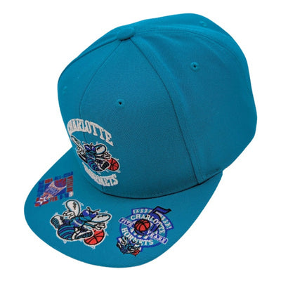 Gorra Mitchell & Ness Nba Hornets Star Azul Snapback 2023 15